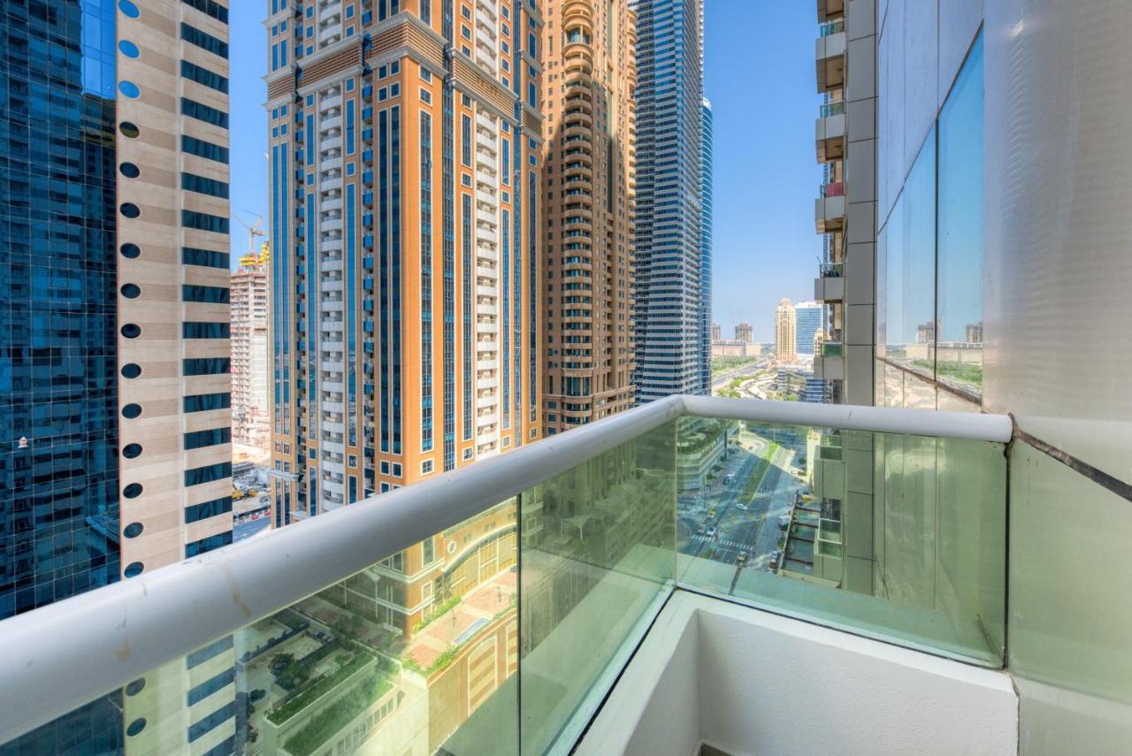 Lovely 2Br At Marina Pinnacle Dubai Marina By Deluxe Holiday Homes Exterior foto